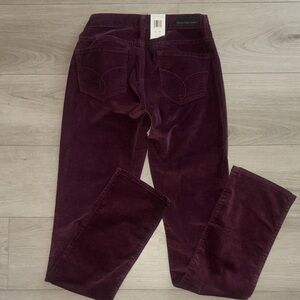 Calvin Klein Jeans Powerstretch Straight Leg Corduroy Pants dark plum sz 4 NWT